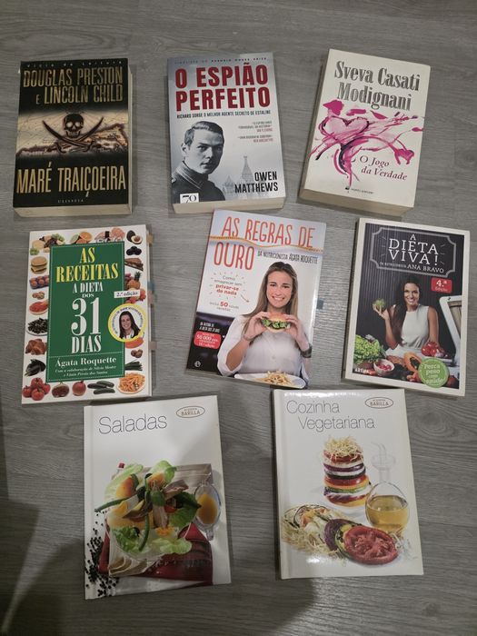 Livros - cada 7€ mas aceito ofertas