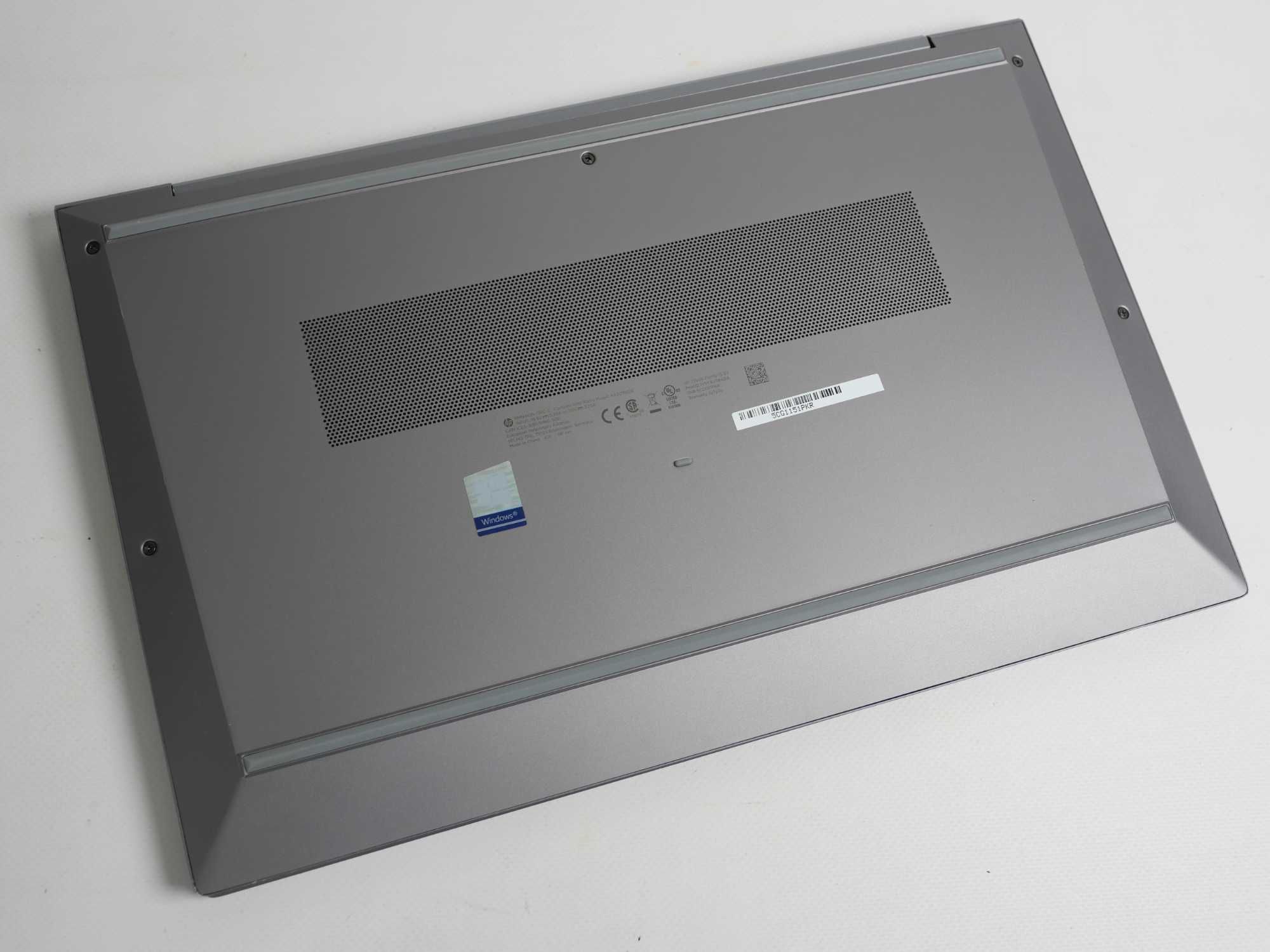 HP Zbook Firefly 15 G7 i7-10610 32 Gb Ram 500 Gb SSD 15.6" Full HD IPS