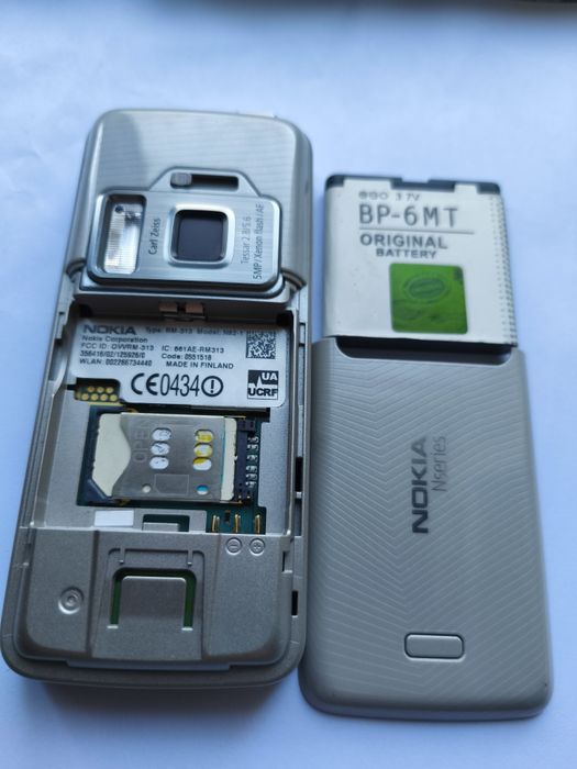 Nokia N82 як нова