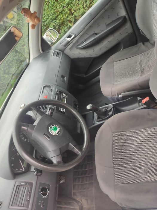 Skoda Fabia 1.9 TDI 101KM Hak 2001 2kpl kół