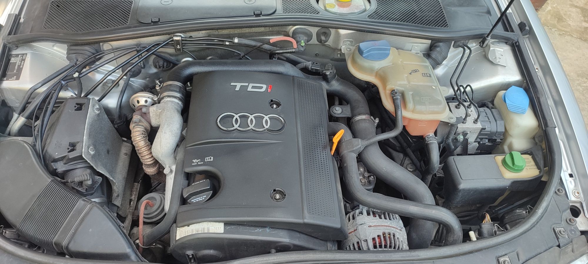 Audi A4 Avant B5 90cv
