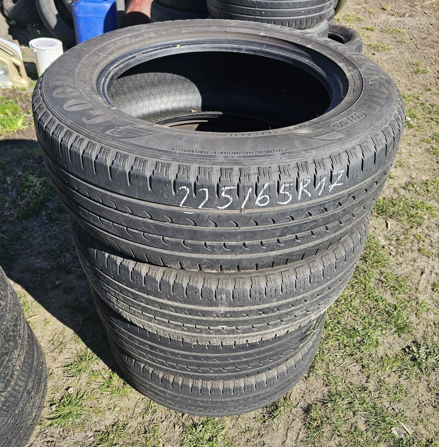 Opony letnie Goodyear 225/65R17
