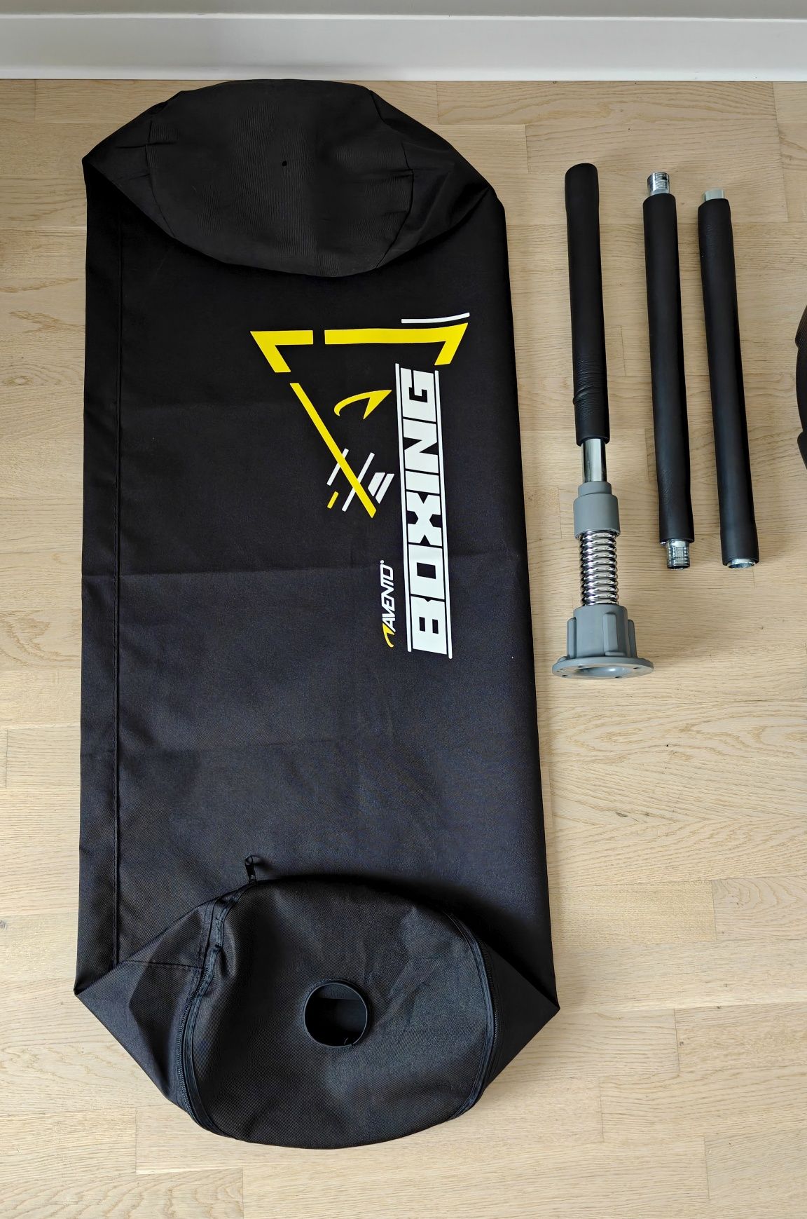 Worek bokserski treningowy stojący AVENTO 41BB 160cm