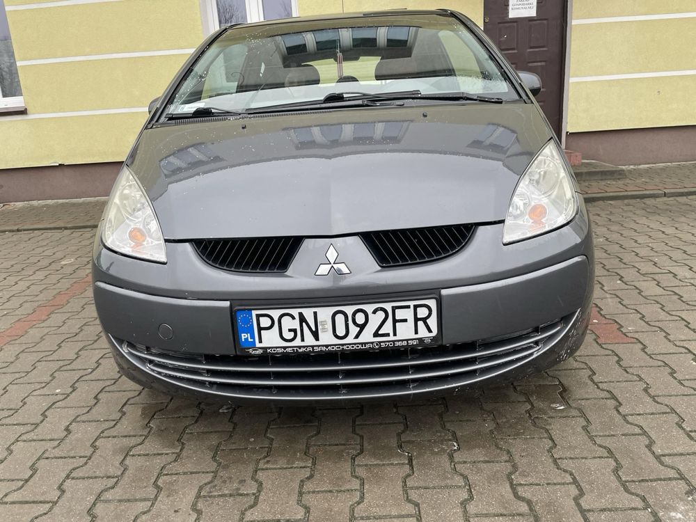 Mitshubishi Colt 1.3 Mpi 95KM CZERWONE FOTELE