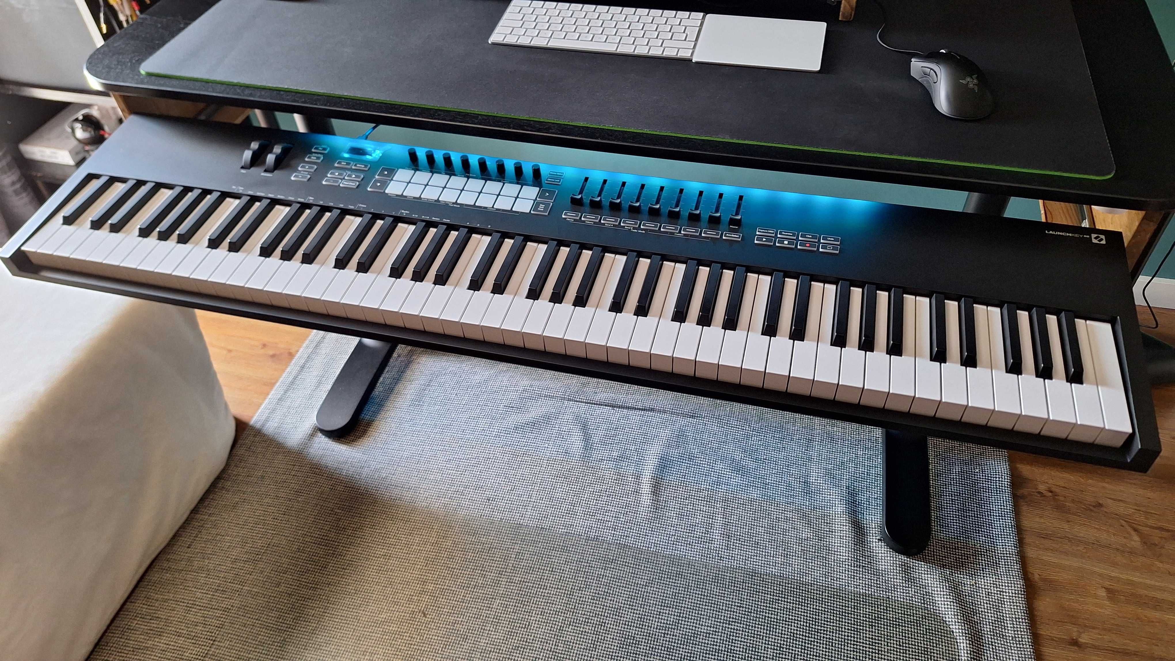 Novation Launchkey 88 MK3