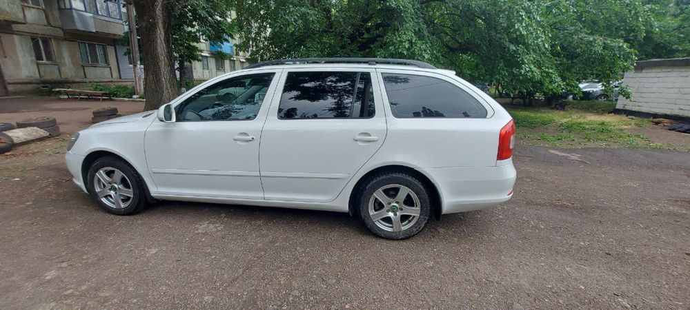 шкода октавія а5 продам skoda a5