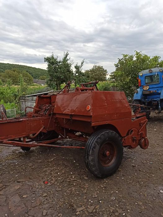 Прес підбирач Киргизстан