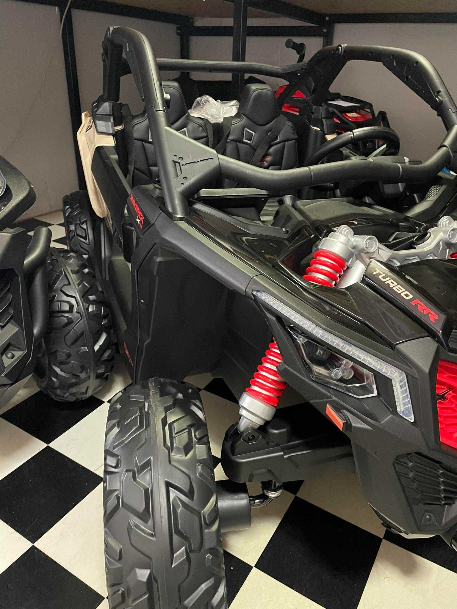 Auto Na  dwa Akumulatory 24V Buggy Can-am  z napędem 4x240W do 65 kg