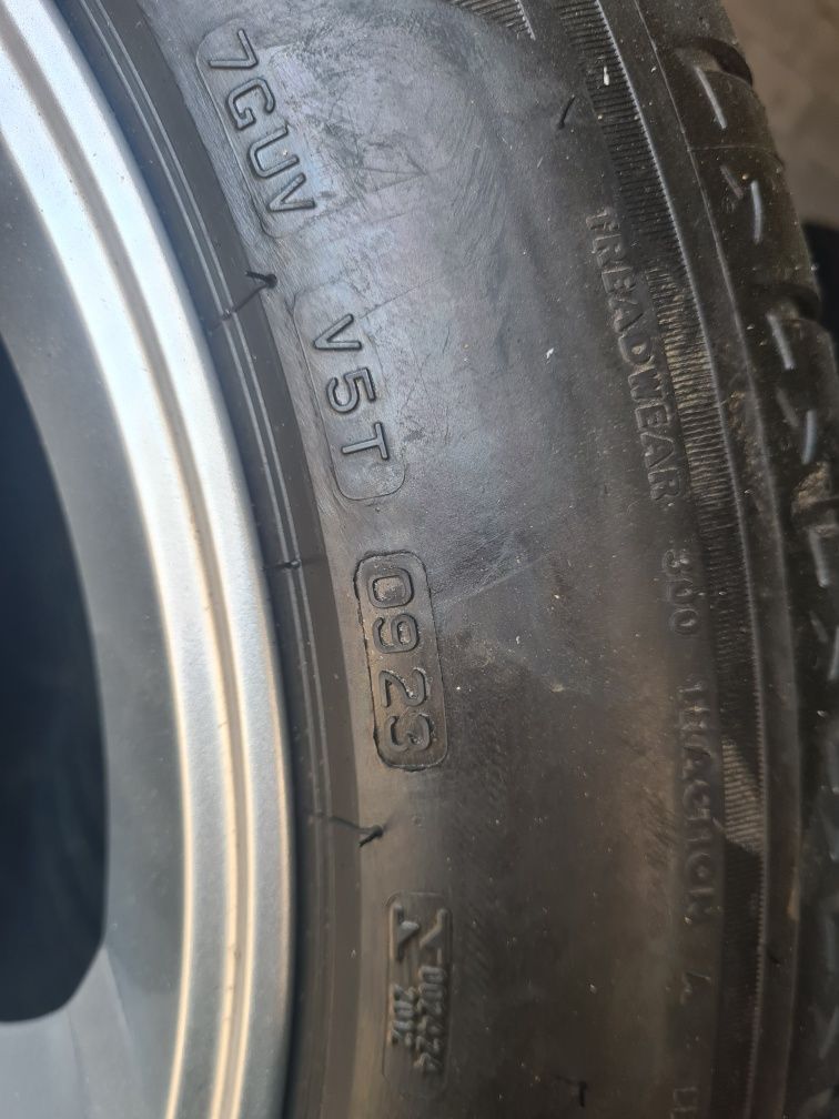 Нові колеса бриджистон 255.50.r20