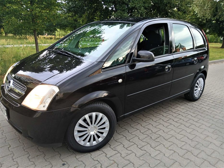 Meriva  klima chłodzi,1.6benzyna  przegląd+oc VII-2025