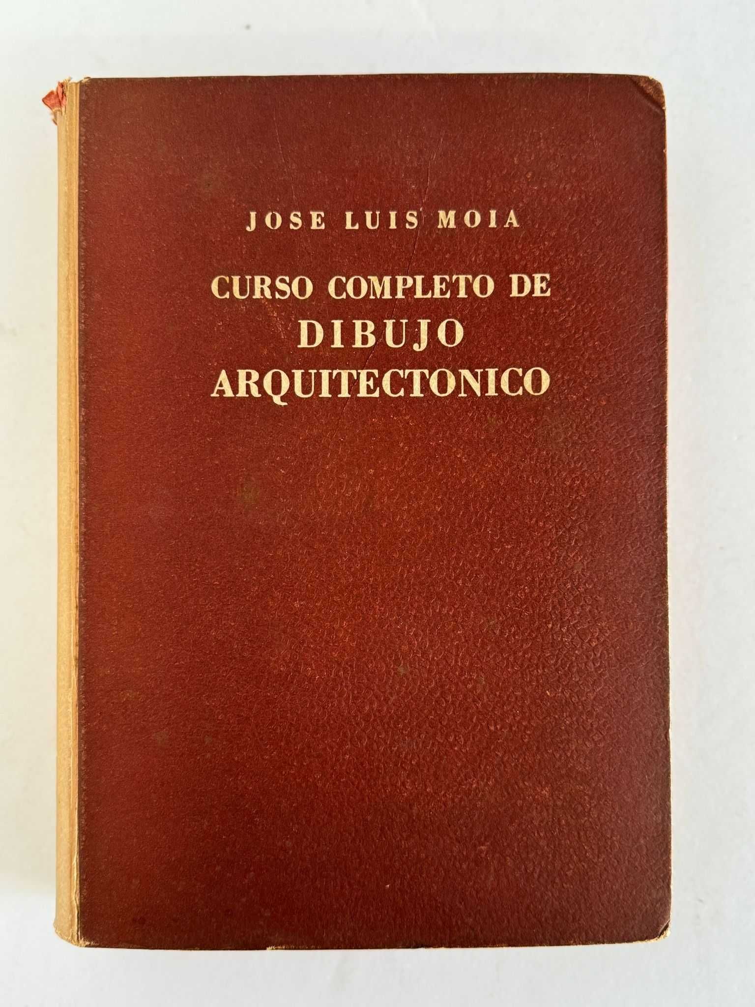 José Moia - Curso Arquitetónico