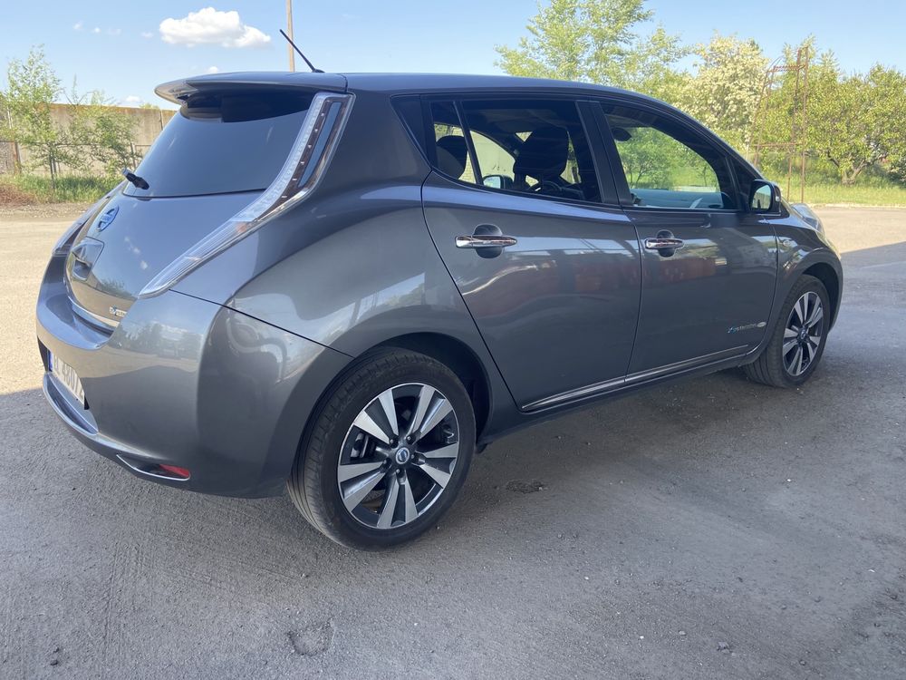 Nissan Leaf 12/12 Tekna