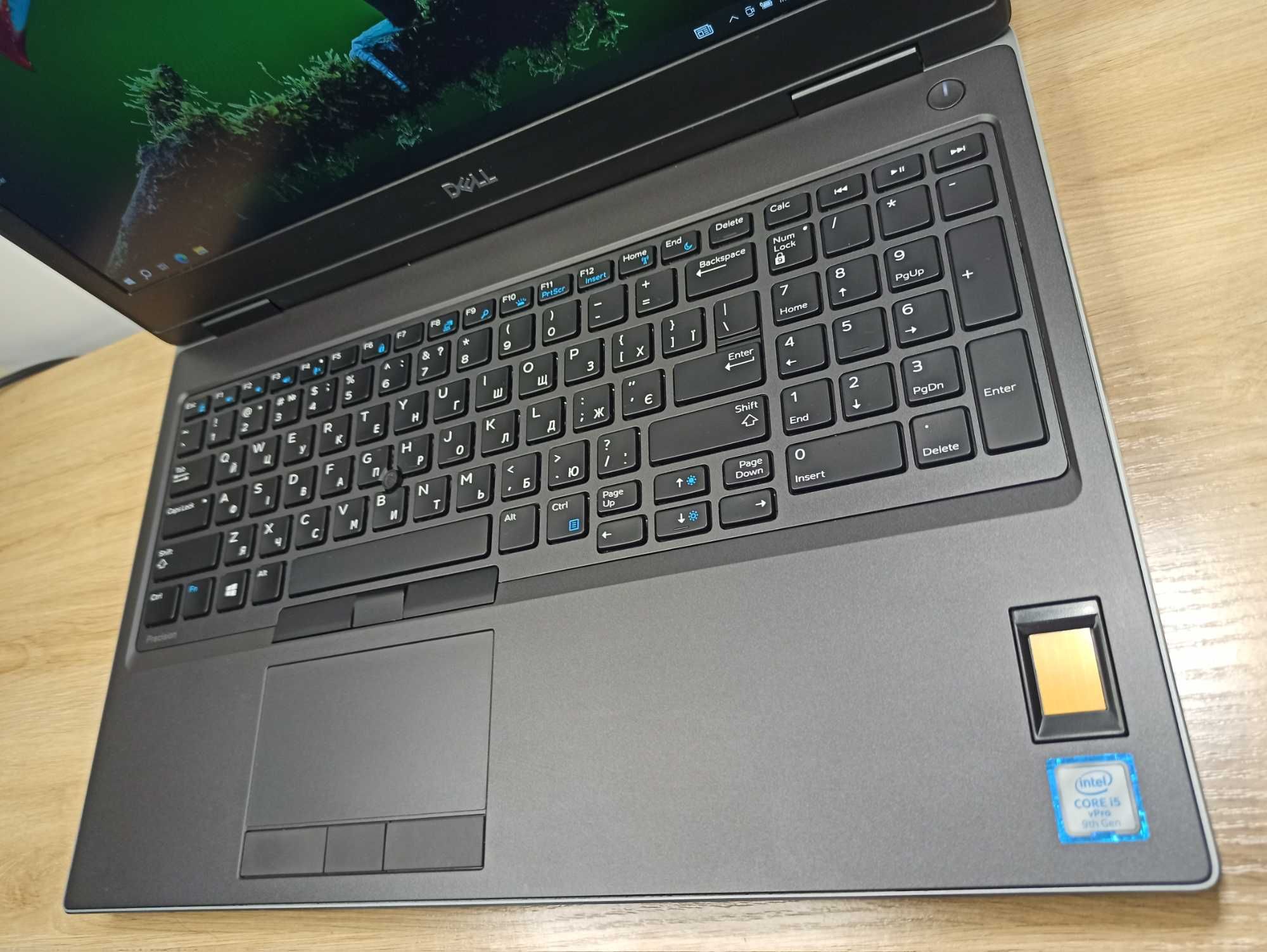 Ігровий нотубук Dell 7540 IPS/i5 4ядра/32gb/nvme 512Gb/T2000 4gb
