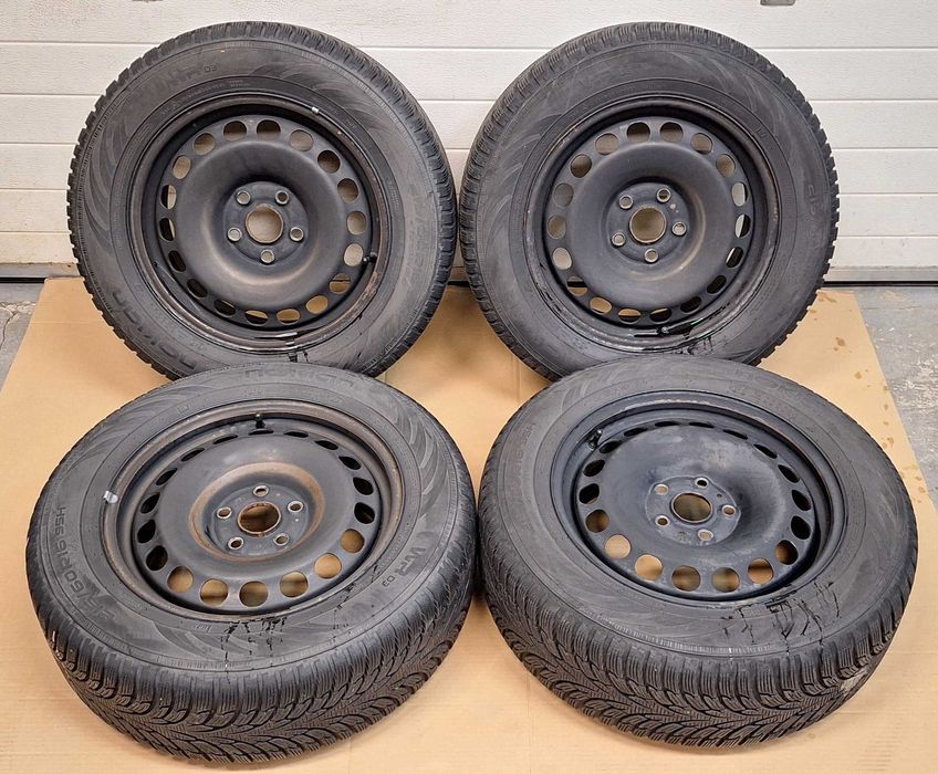 4 x Koła Audi VW 16"5X112 ET45 3C0601027CH NOKIAN WR D3 215/60R16 95H