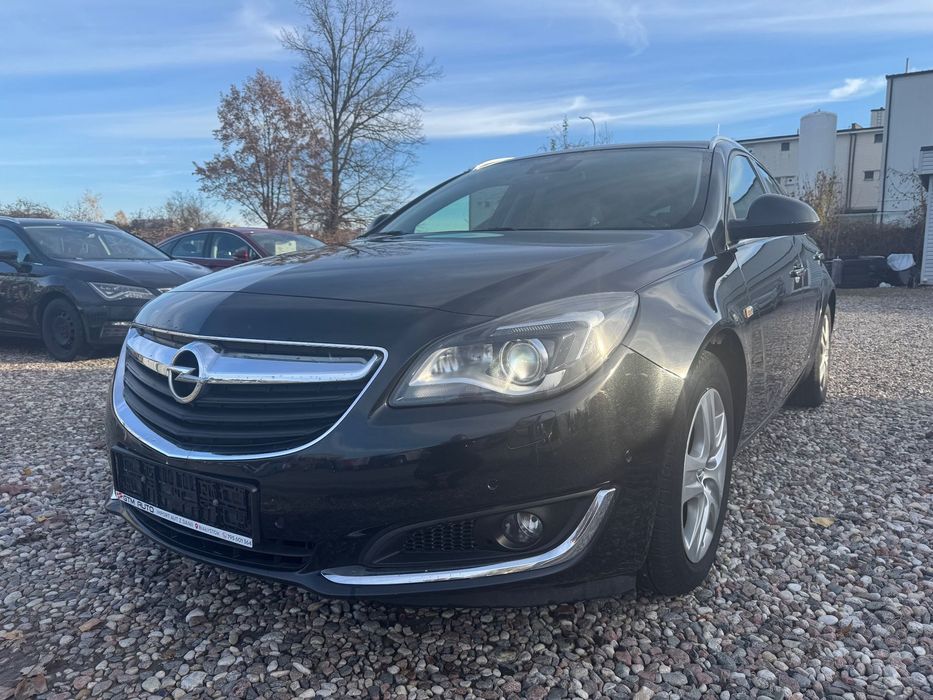 Opel Insignia Serwis Aso Nowe opony Xenon Stan bardzo dobry!!!