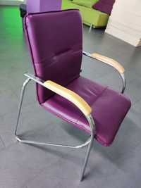 Продам крісла для кімнати переговорів, офісу чи дому