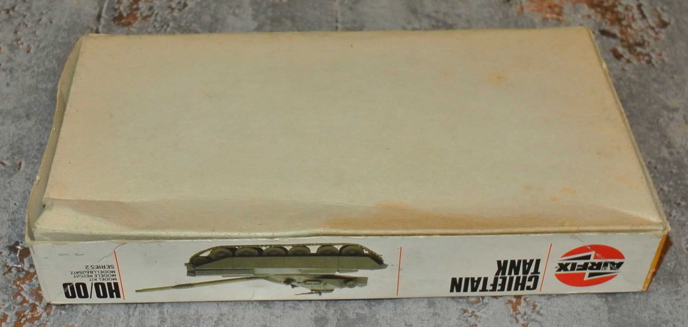 Model czołgu - Chieftain Tank - Airfix