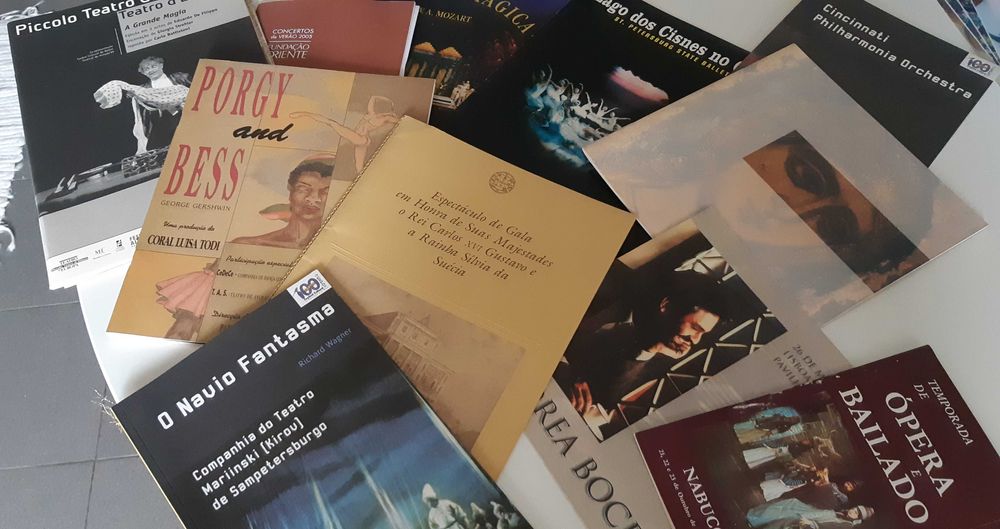 Programas de teatro, ópera e outros espectáculos