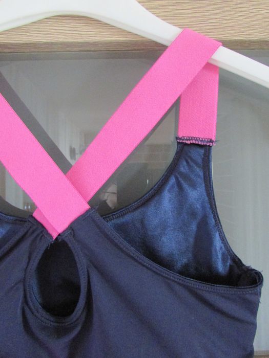 Biustonosz sportowy Roz. 158/164