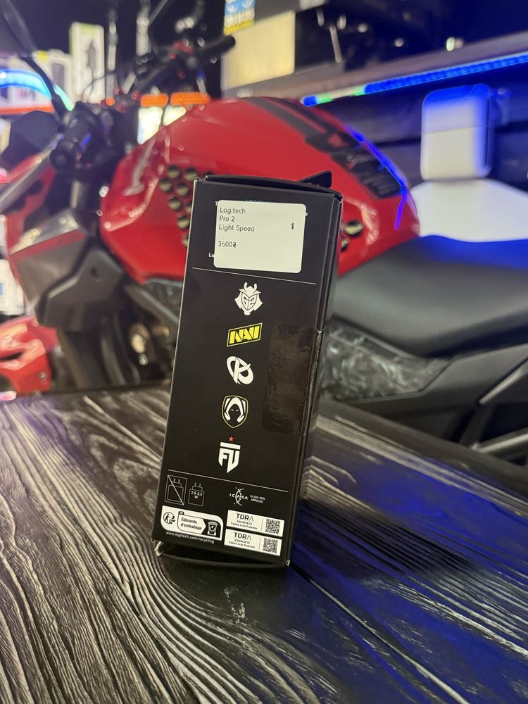 Мишка Ігрова Logitech Pro 2 Light Speed