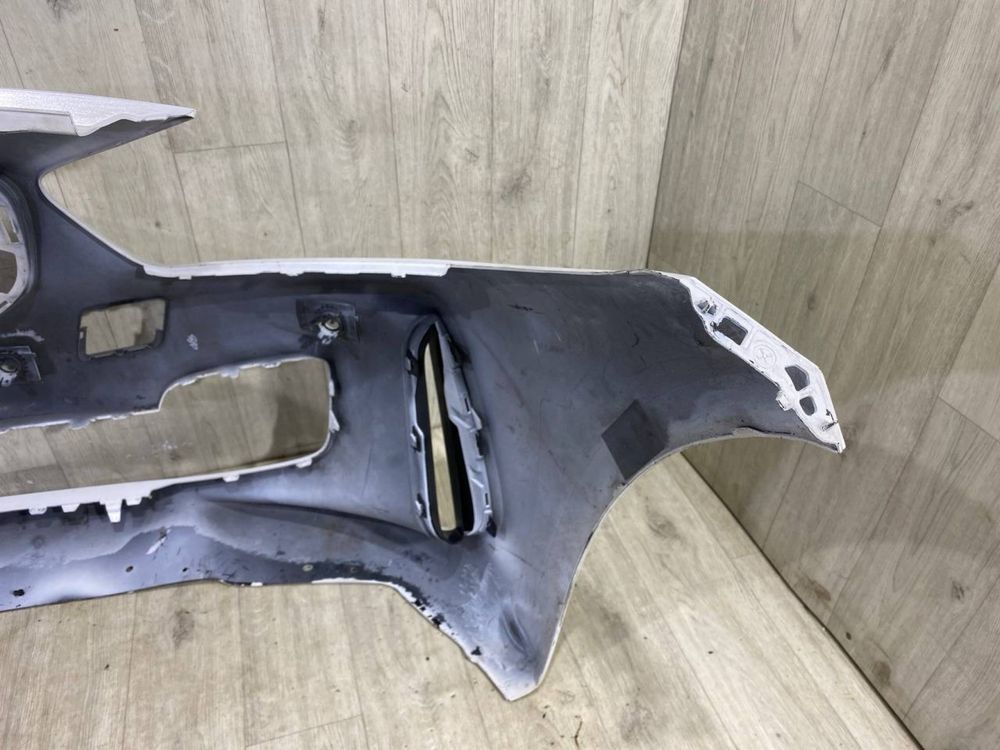 Бампер передний BMW 1 F40 M paket ( 2019 2020 2021 2022 2023 2024 г. )