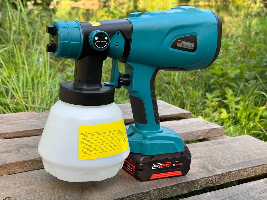 Mobilny bezprzewodowy pistolet do malowania sufitów pod aku BOSCH 18V