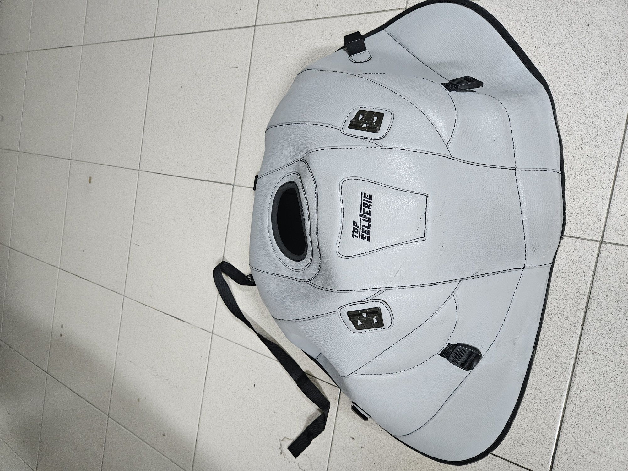 Capa de depósito + saco FJR 1300