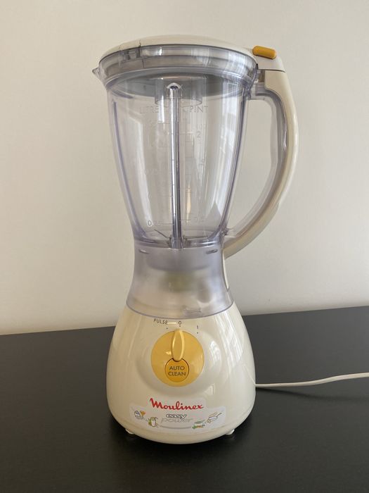 Liquidificador Moulinex Easy Power com pouco uso