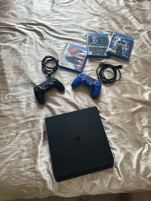 PS4 512 GB • 2 геймпади • Все працює