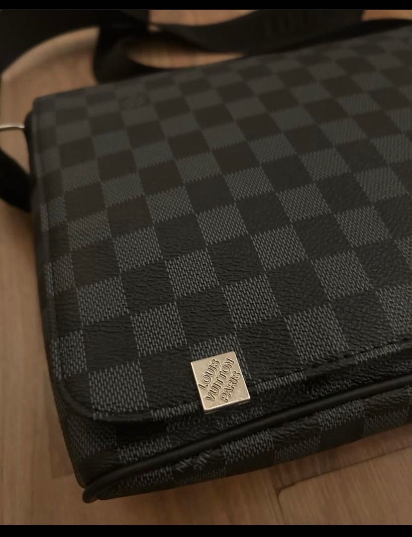 Lv Messenger Bag