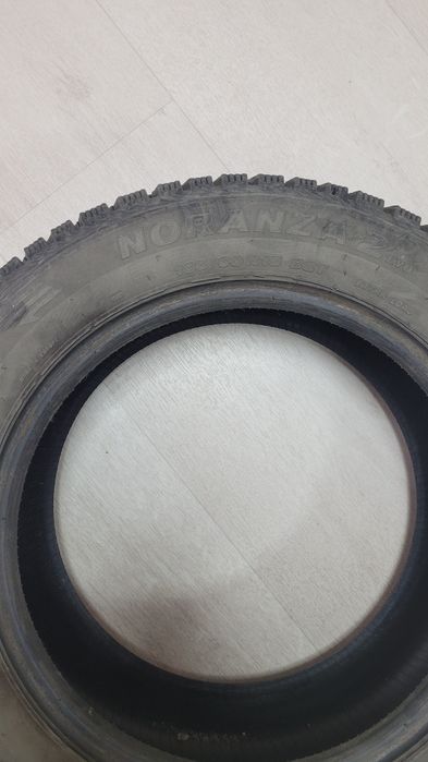 Бриджстоун шипована резина