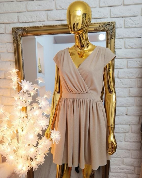 Sukienka na Sylwestra złoto beżowa L 40 + gratis torebka diamenciki