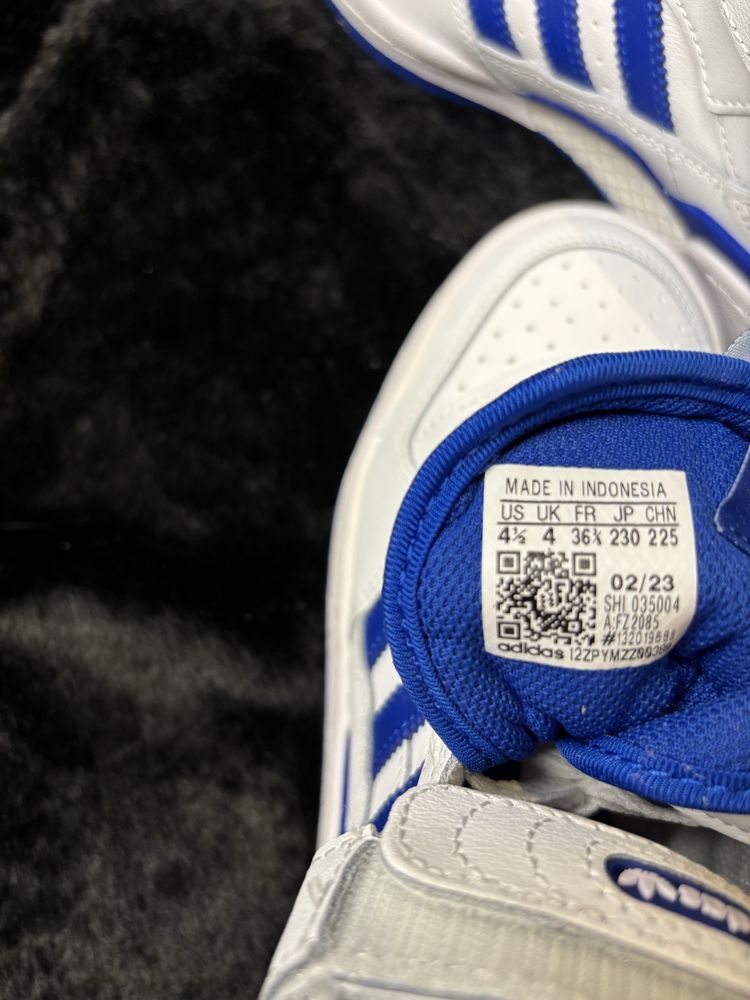 Buty Adidas.FORUM MID J.