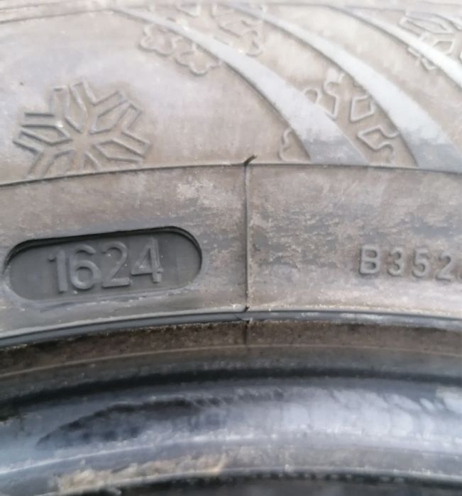 Резина 205/55 R16 Dunlop Германія шини комплект майже нові