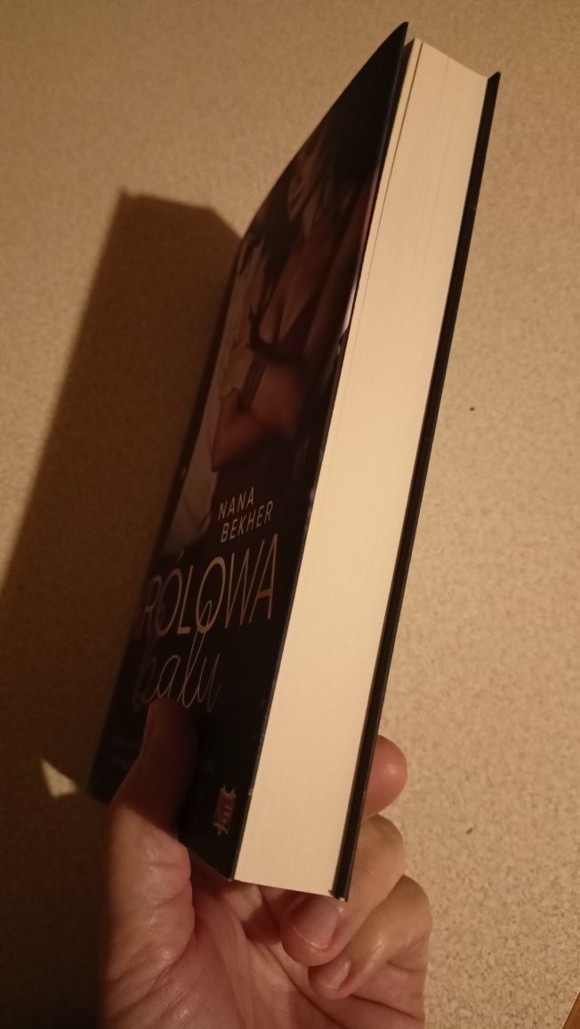 "Królowa balu" Nana Bekher