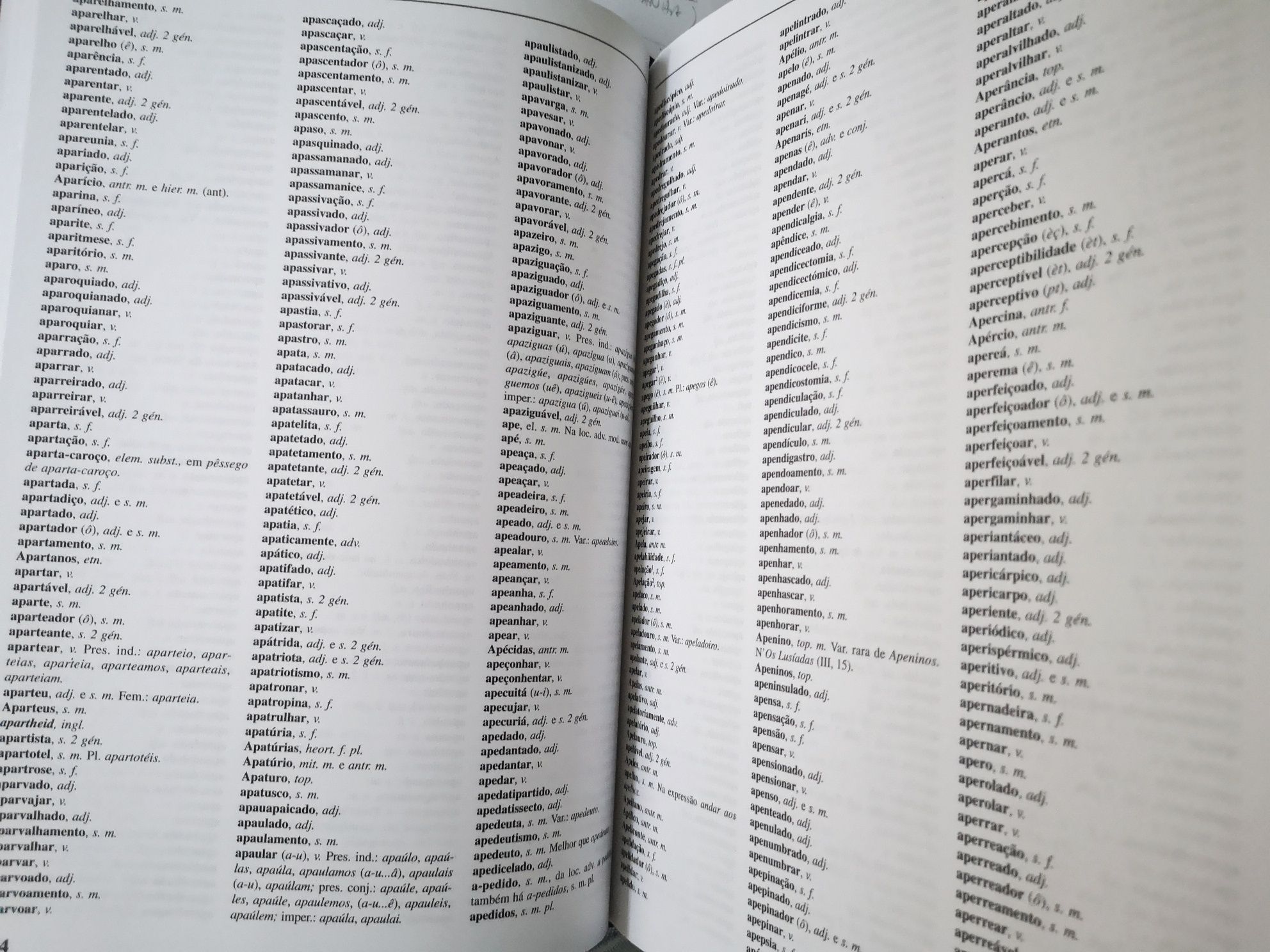 Grande vocabulário da língua portuguesa, de José P. Machadado - NOVOS