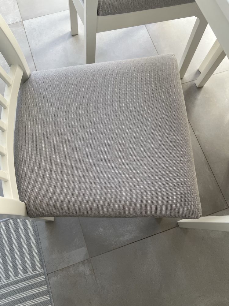 Mesa mais 4 cadeiras ikea