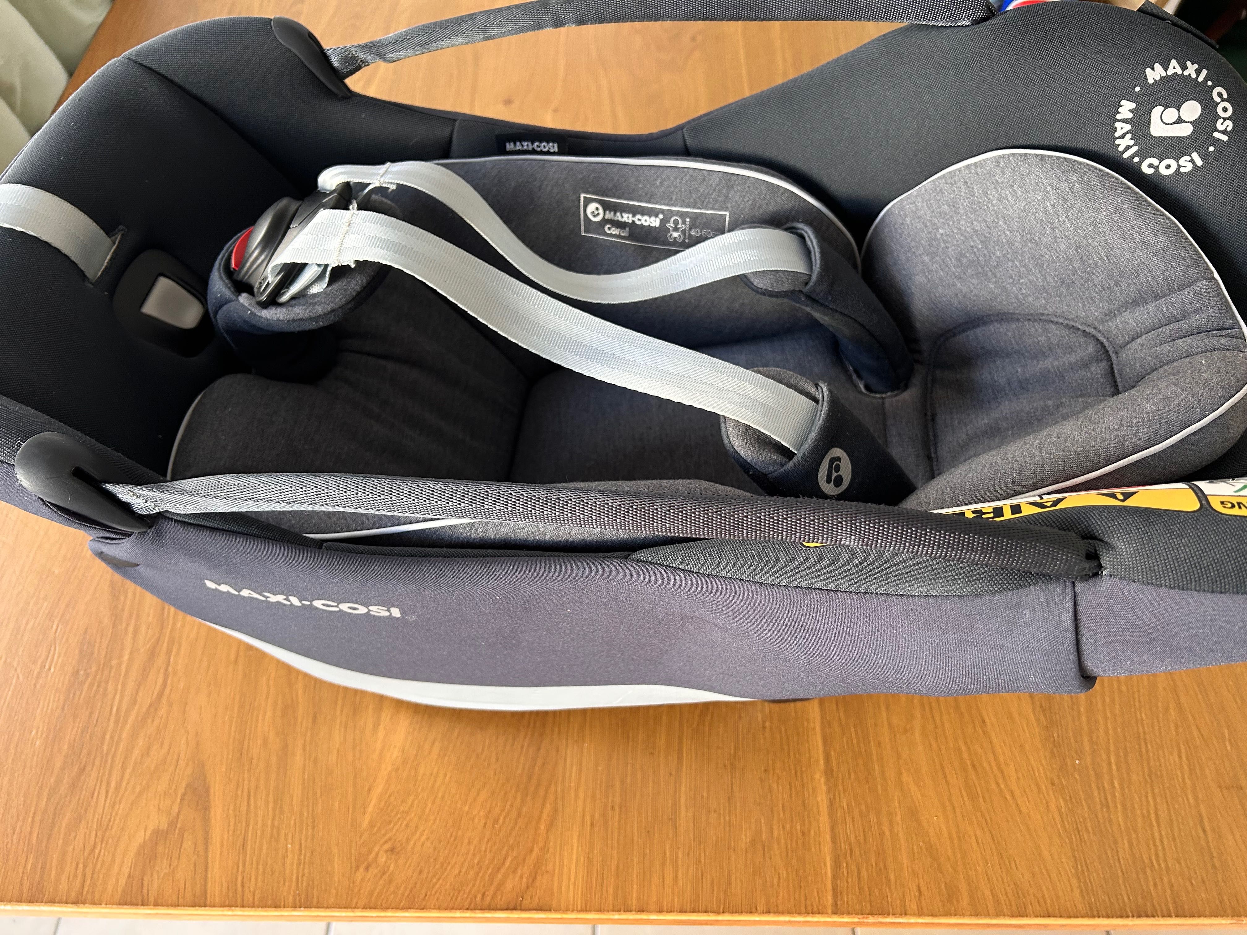 Maxi cosi coral plus baza isofix
