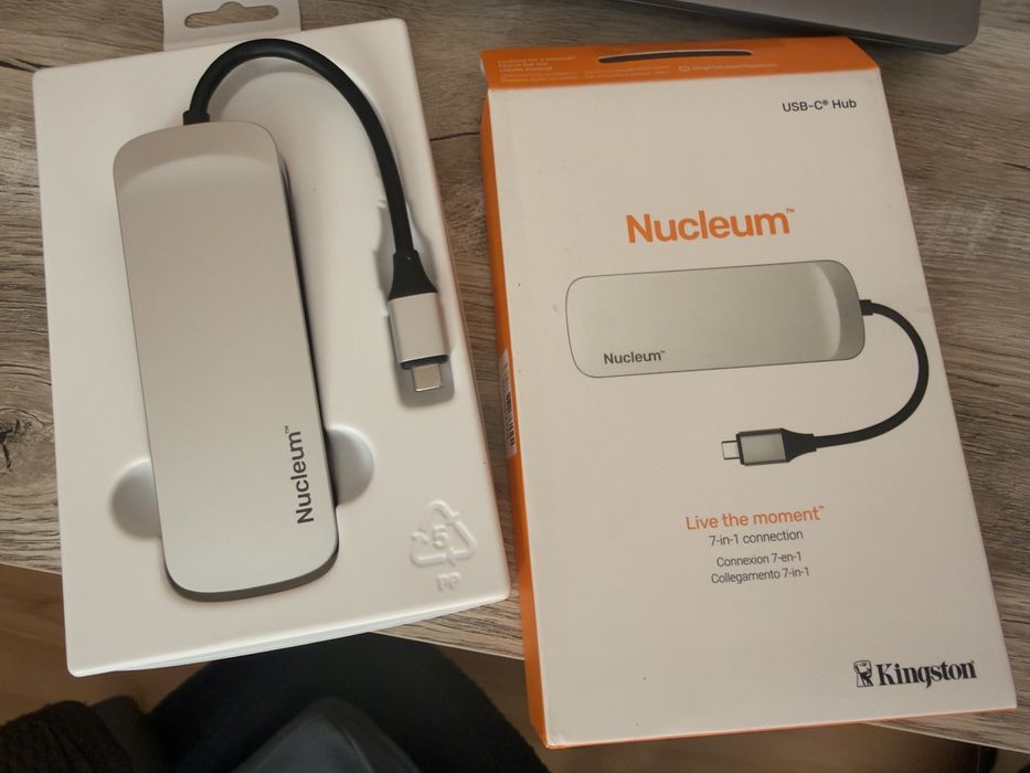 USB-хаб Kingston Nucleum USB 3.1 Type-C (C-HUBC1-SR-EN)