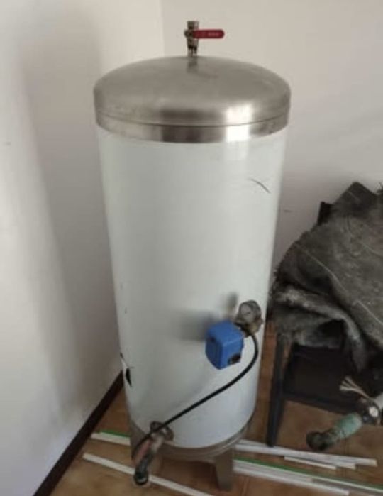Deposito de inox de água
