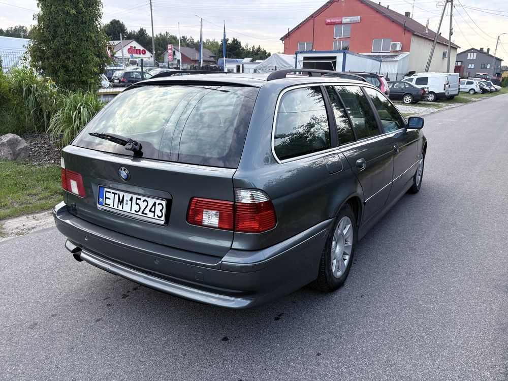 BMW 5 E39_2.2 LPG_2002r_Lift_Kombi