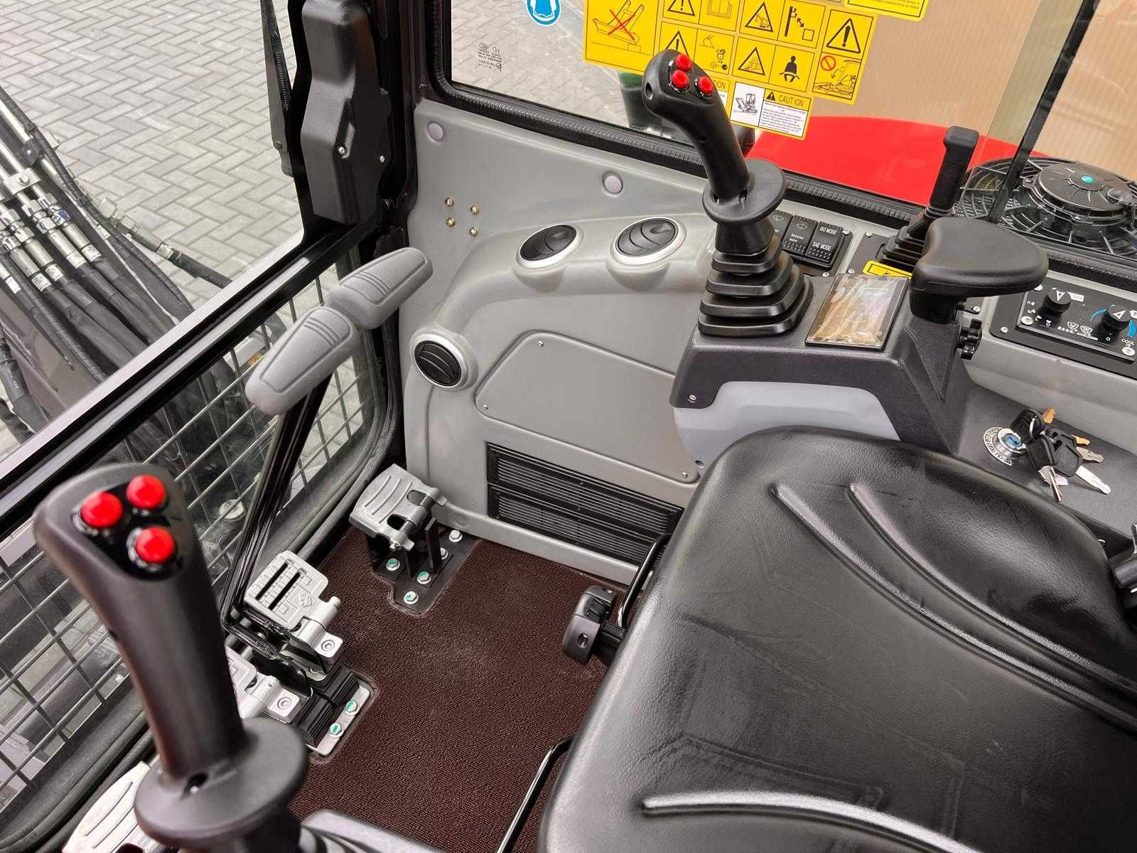 MINI GIRATORIA XN35 PRO RHINOCEROS MOTOR KUBOTA