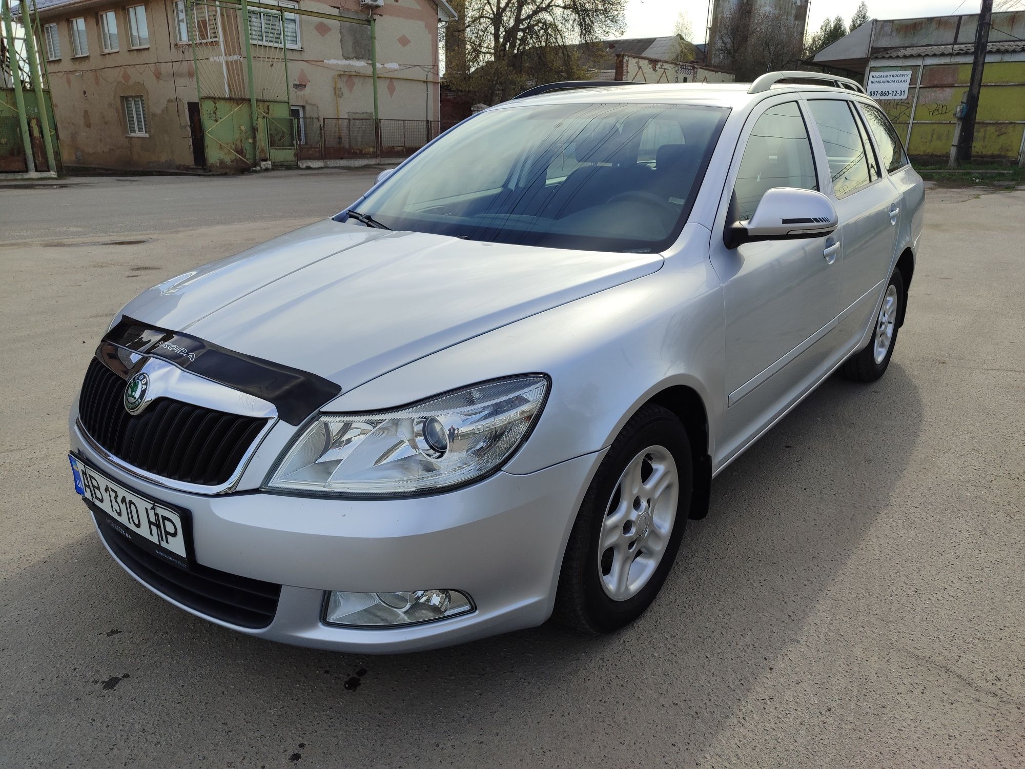 Продам Skoda Octavia A5 1.6