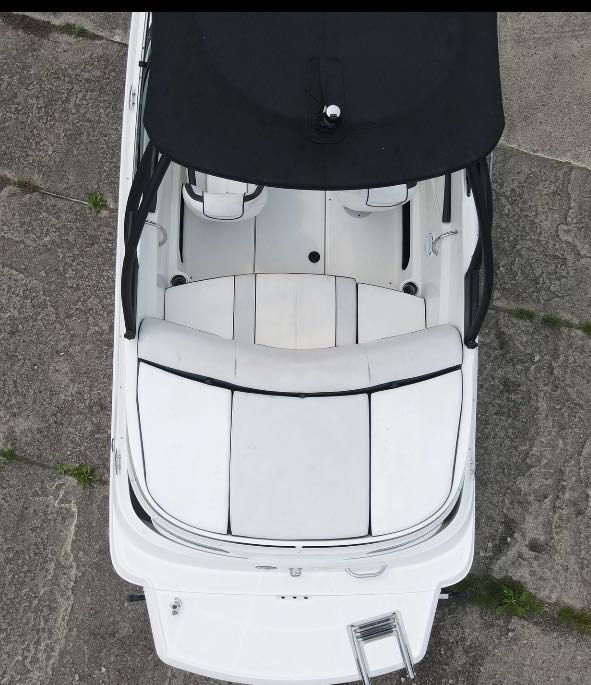 Motorówka Sea Ray 4.3 Mpi Mercruiser  łódź motorowa