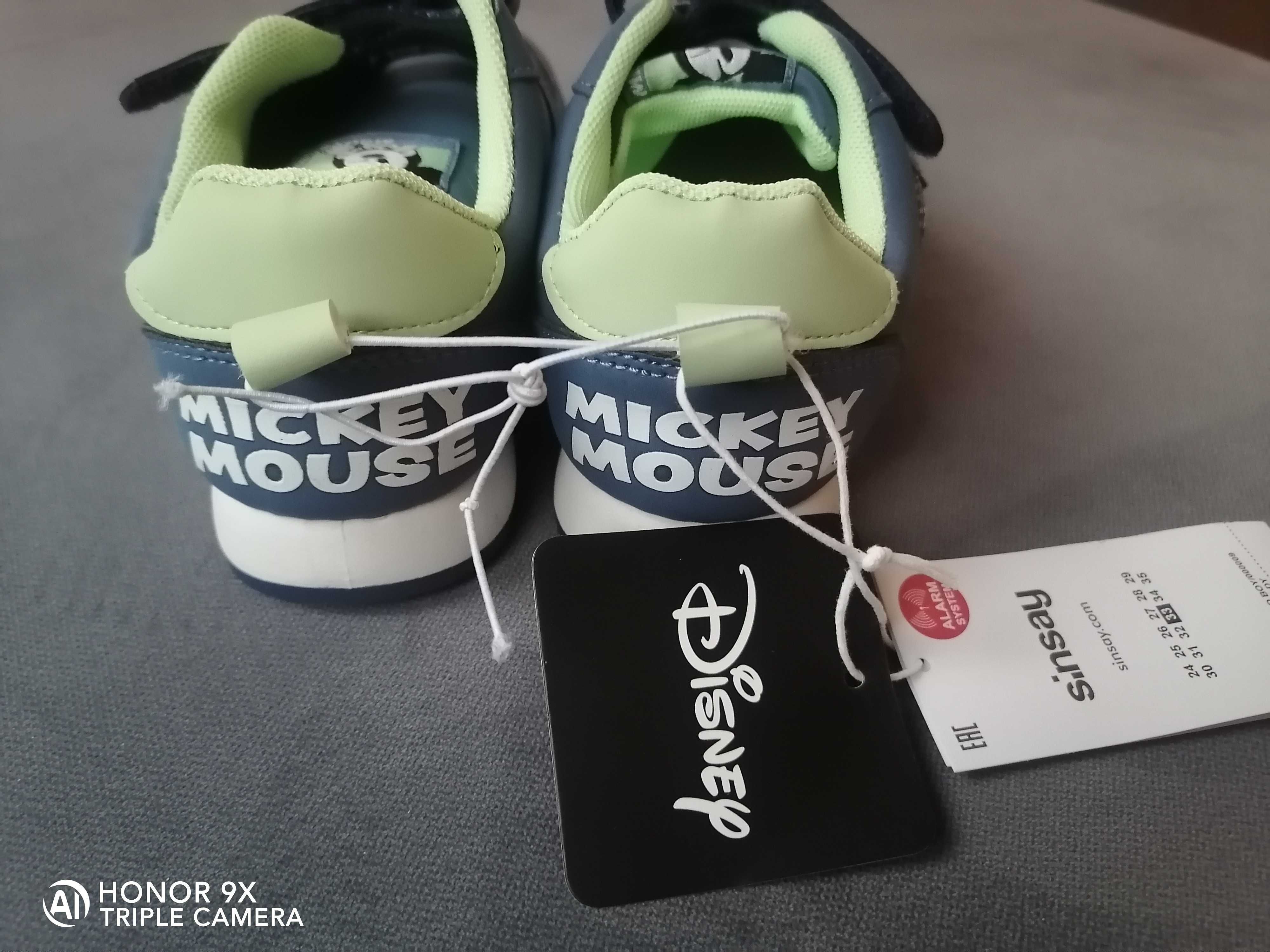 Buty sportowe nowe chłopięce Mickey Mouse Sinsay 33