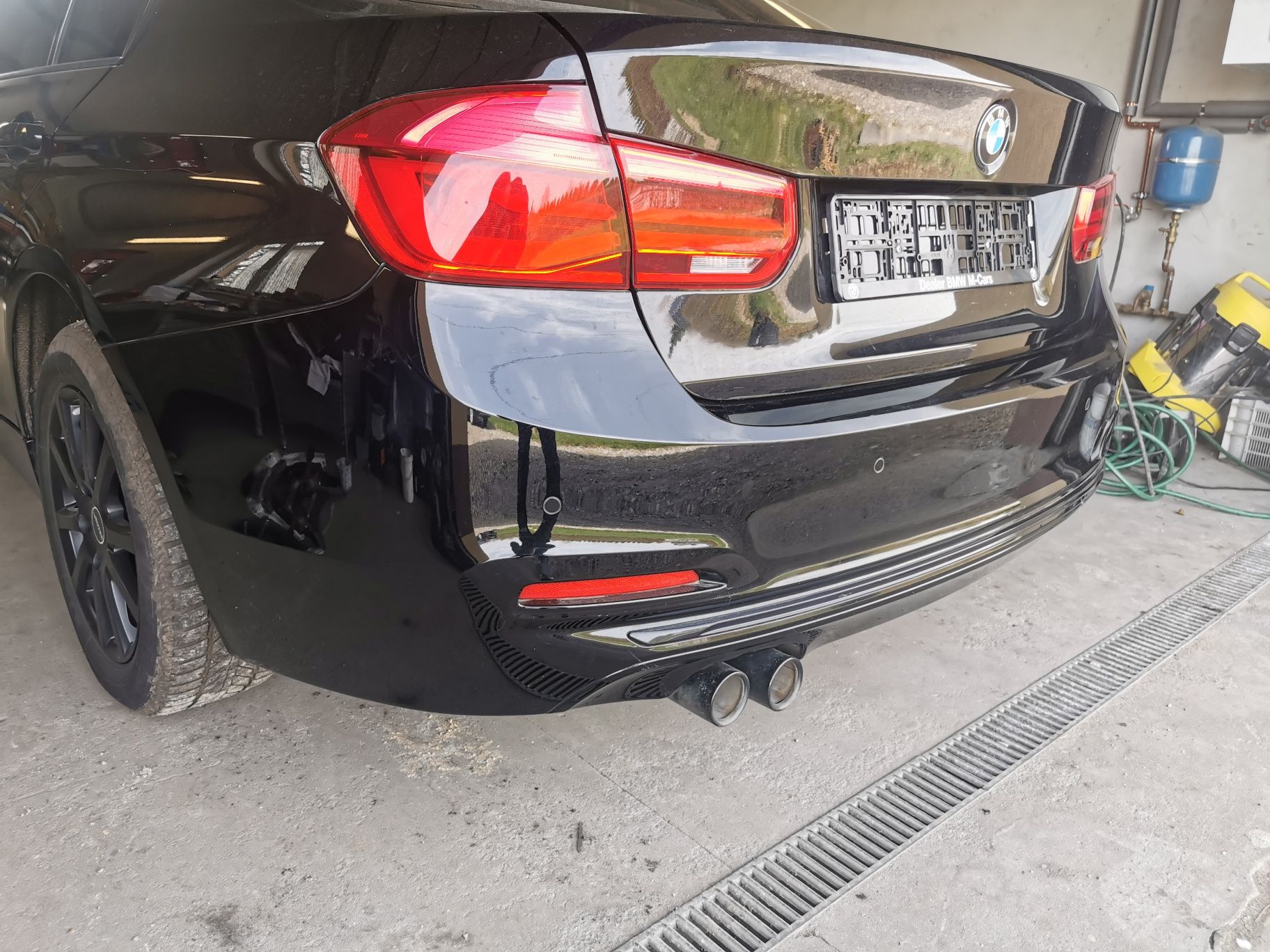 Zderzak tyl  bmw f30 Lci LIFT SPORT line tylni po lifcie