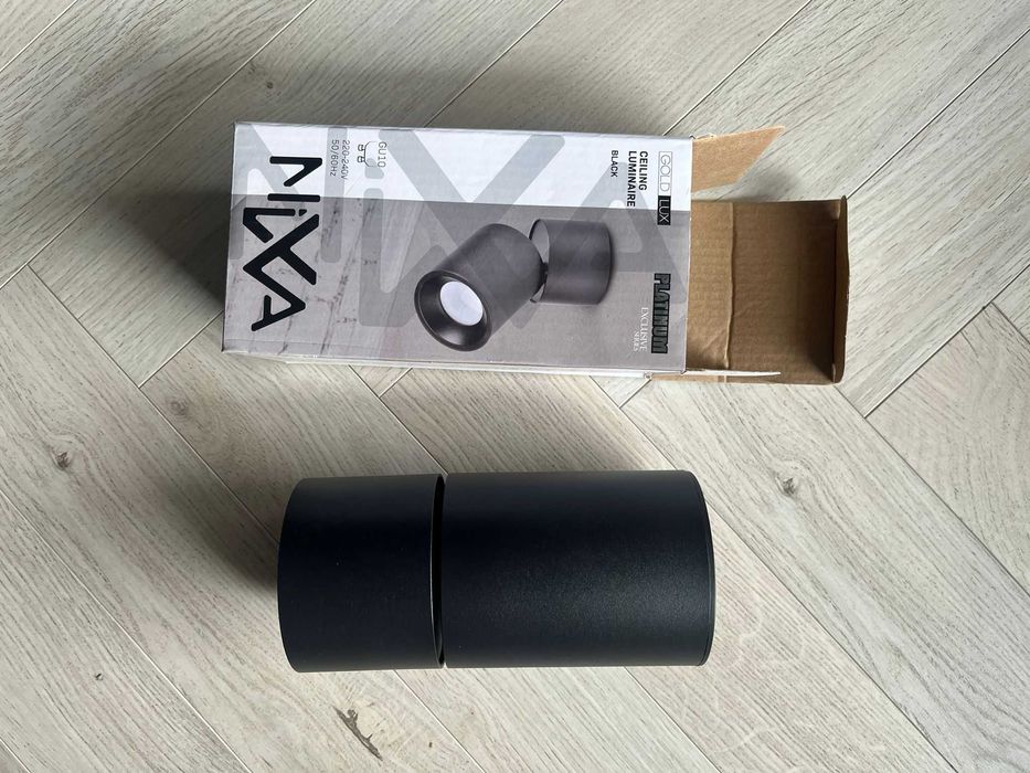 Oprawa sufitowa nadtynkowa, lampa podsufitowa