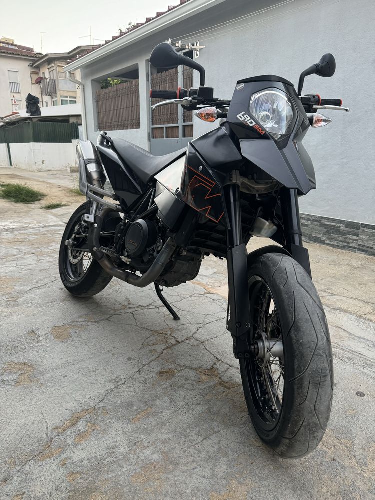 KTM 690 SM PRESTIGE