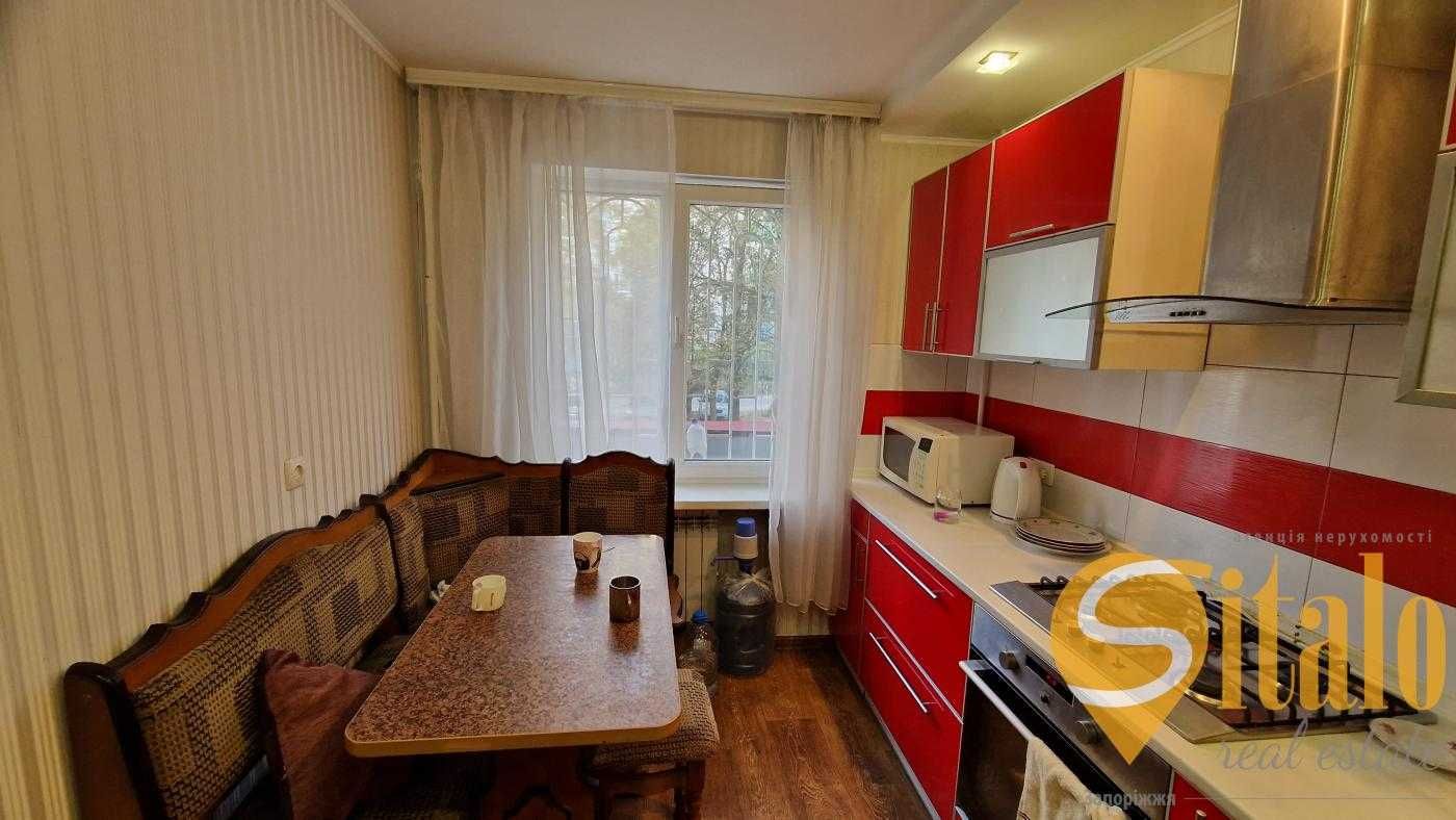 Продаж 2к.кв. по вул. Чарівна (035)