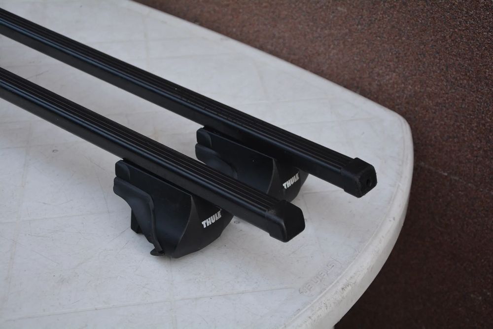 Thule SmartRack 784 Bagażnik Na Relingi 120 cm